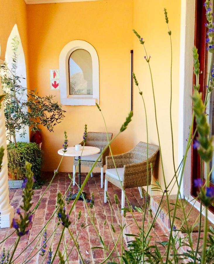 Apricot Gardens Guesthouse Gordonʼs Bay Exterior foto