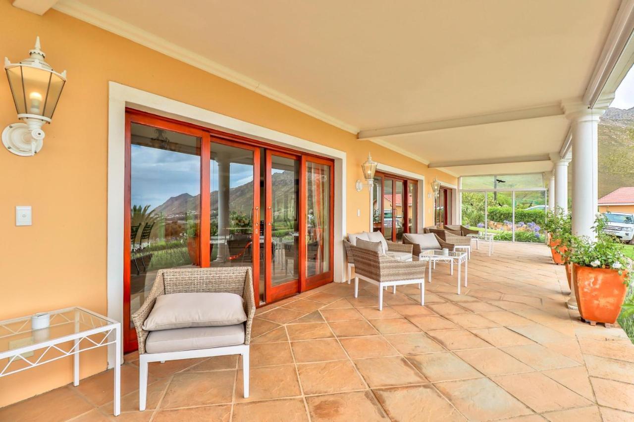 Apricot Gardens Guesthouse Gordonʼs Bay Exterior foto